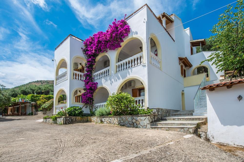 Dionysos Apartments Απραός Εξωτερικό φωτογραφία