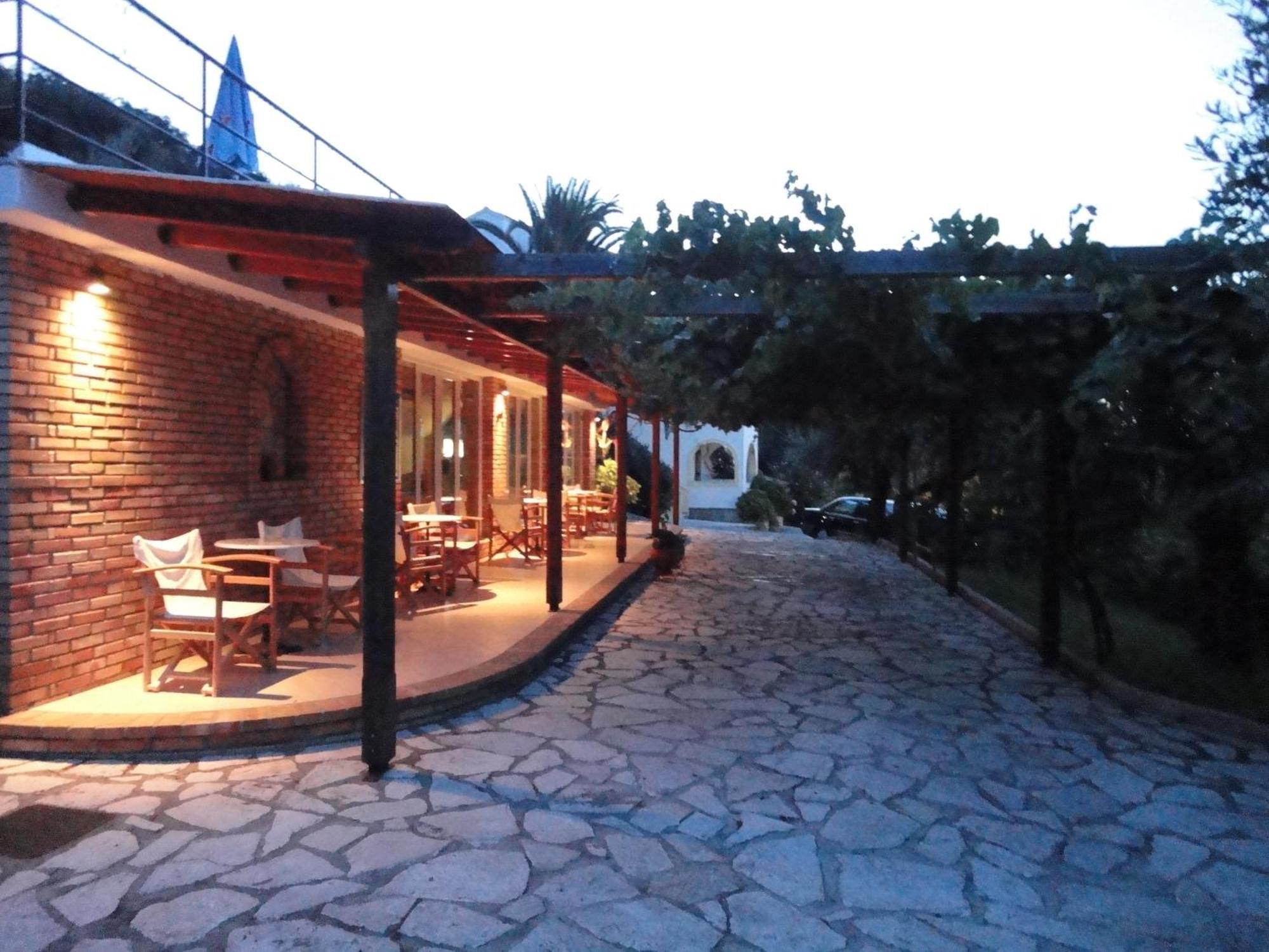 Dionysos Apartments Απραός Εξωτερικό φωτογραφία
