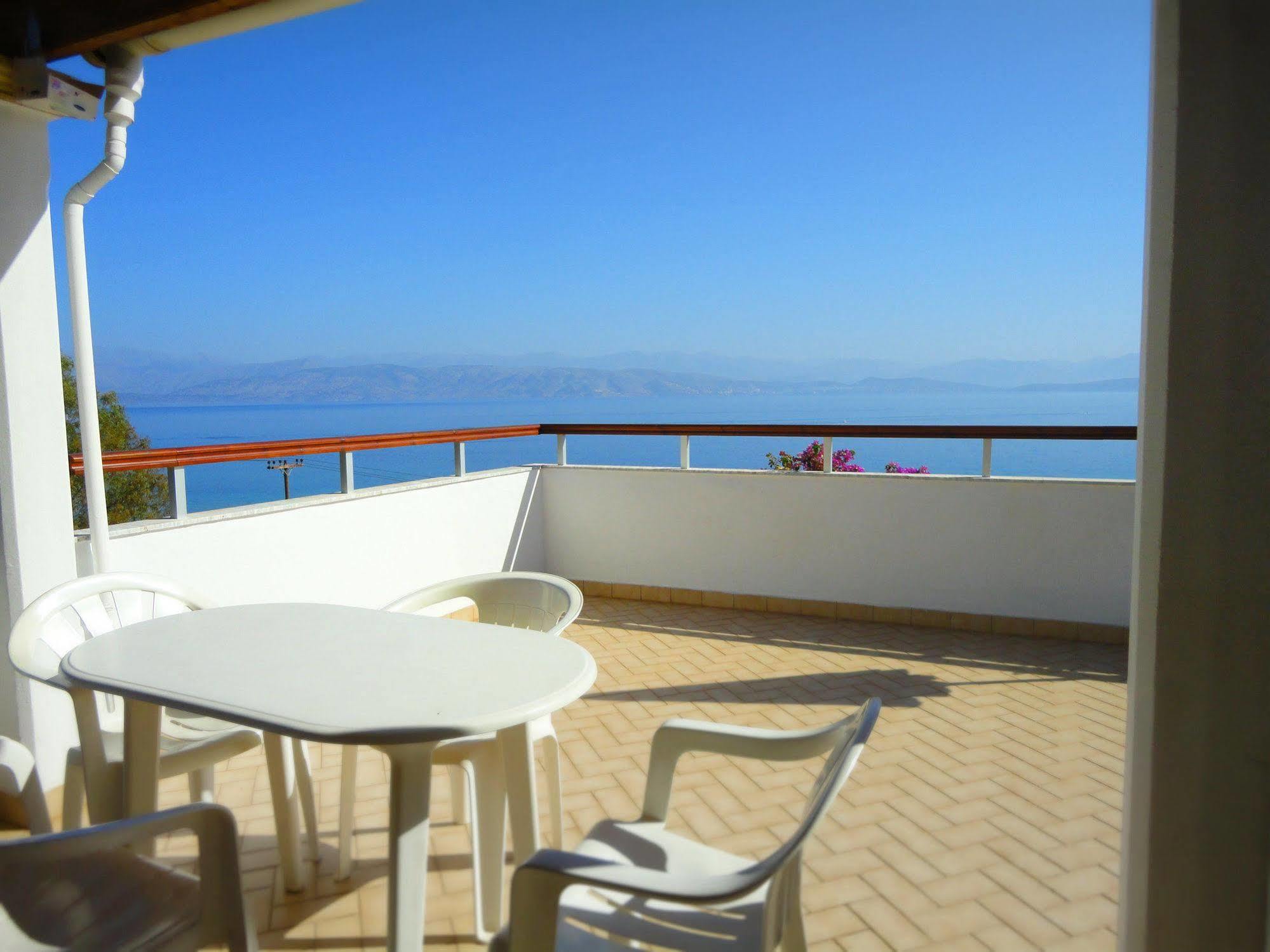Dionysos Apartments Απραός Εξωτερικό φωτογραφία