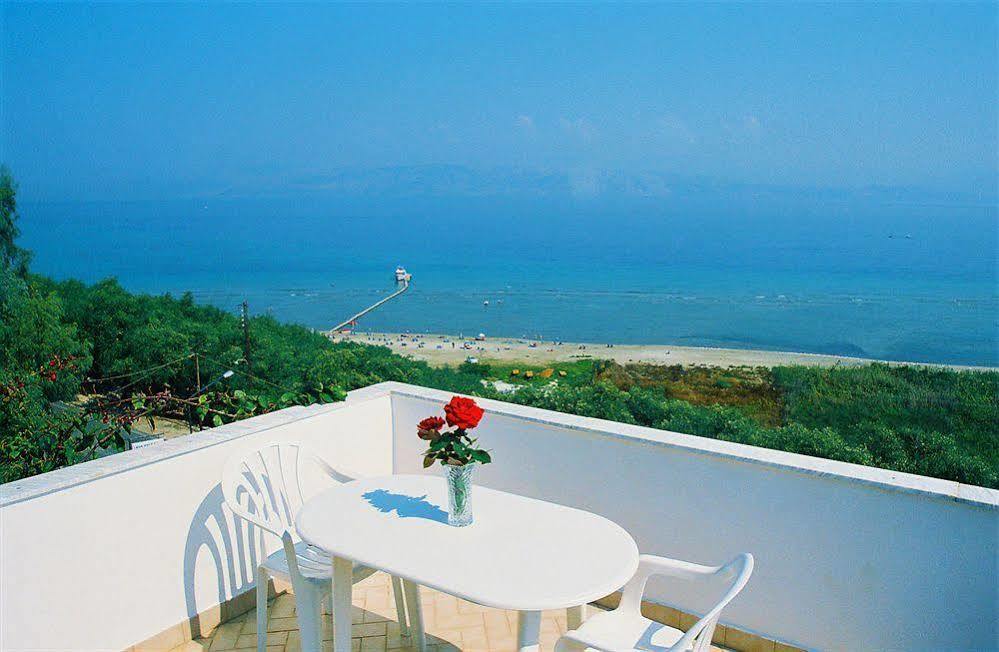 Dionysos Apartments Απραός Εξωτερικό φωτογραφία